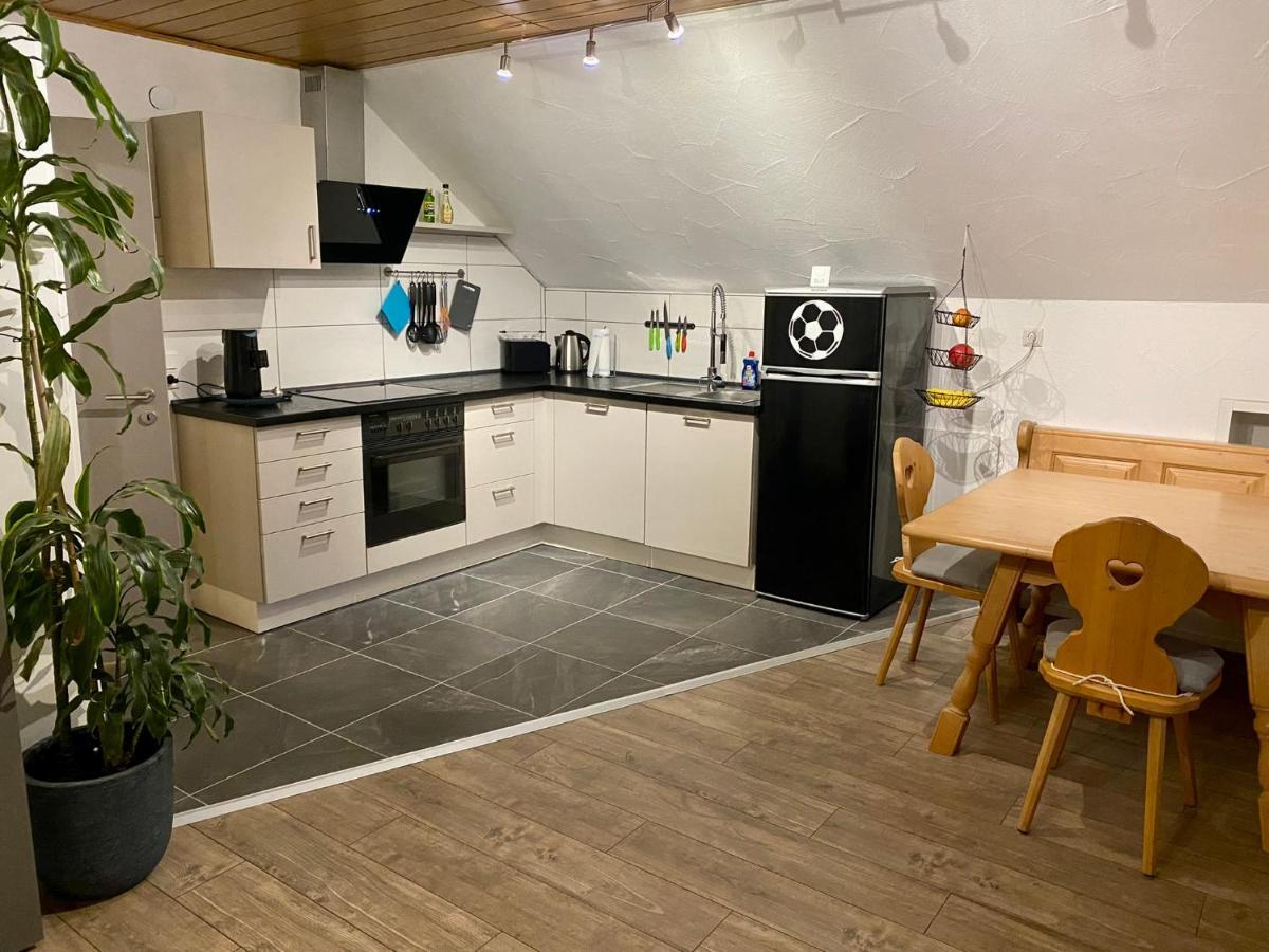 Ferienwohnung Mit Ausblick Mombris Bagian luar foto